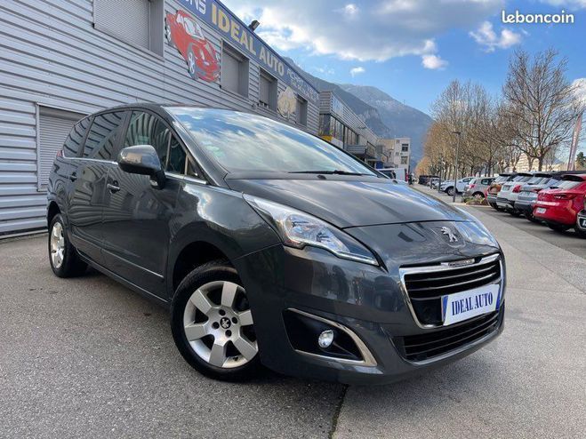 Peugeot 5008 1.6 BlueHDi 120ch Access Business GPS LE Gris de 2015