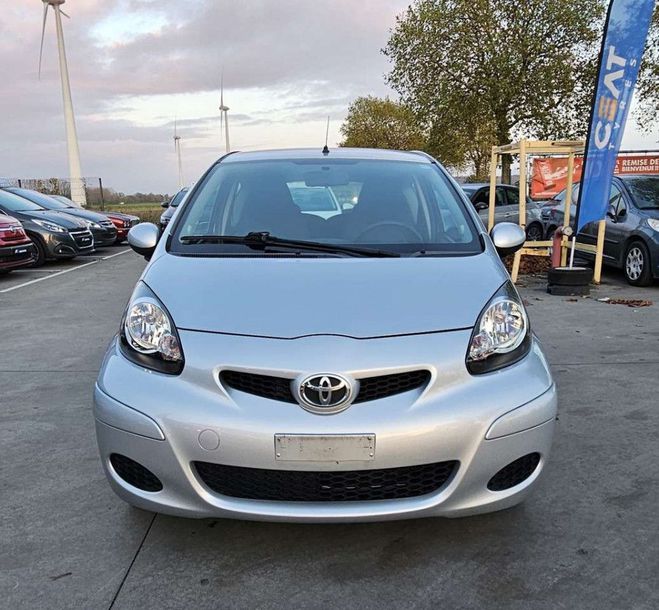 Toyota Aygo 1.0i VVT-i Garantie 12 mois Gris Mtallis de 