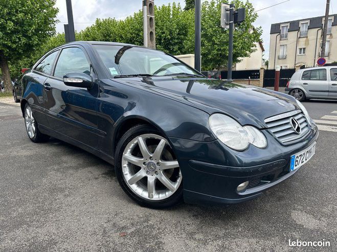 Mercedes Classe C Coupe Sport 220 CDI 16V 143ch Noir de 2002