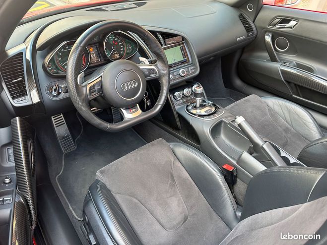 Audi R8 Spyder V10 525Ch S tronic Rouge de 2014