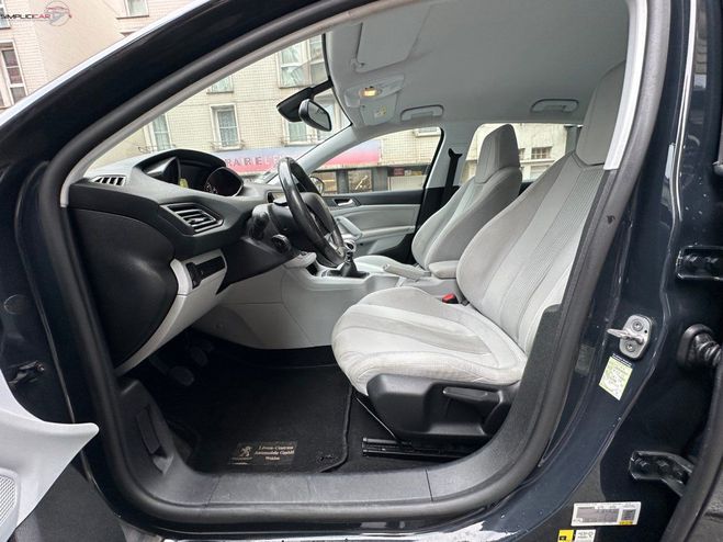 Peugeot 308 1.6 THP 125 ch BVM6 Active Bleu de 2014