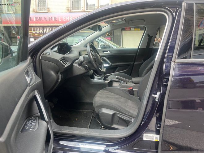 Peugeot 308 PureTech 110ch SS BVM6 Style Bleu de 2019