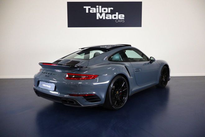 Porsche 911 Turbo  de 2016
