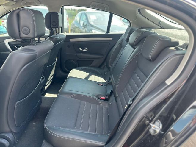 Renault Laguna 2.0 dCi 150 eco2 GT 4Control Noir de 2011