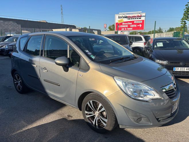 Opel Meriva II 1.4 TWINPORT 120 DISNEYLAND PARIS 114 Gris fonc de 2012