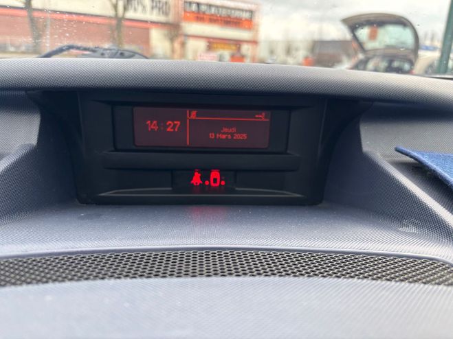 Peugeot 1007 1.6 HDI 16V 110 SPORTY PACK CONOMIQUE  Bleu de 2007