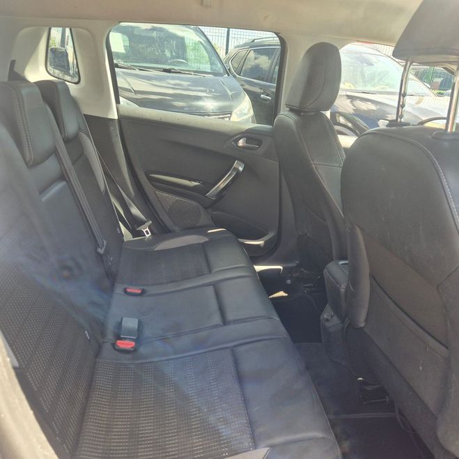 Peugeot 2008 1.6 BLUEHDI 100 ALLURE Gris fonc de 2013