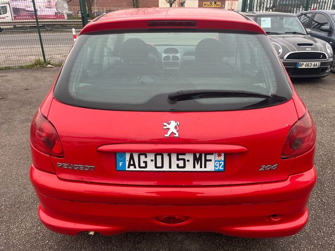 Peugeot 206 (2) 1.4 75 GENERATION FAIBLE KM BELLE Rouge de 2008