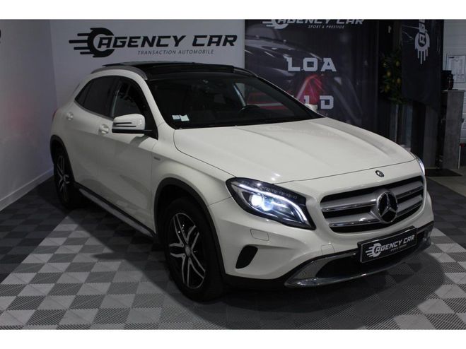 Mercedes Classe GLA CLASSE 200 d - BV 7G-DCT - BM X156 Busin BLANC de 2017
