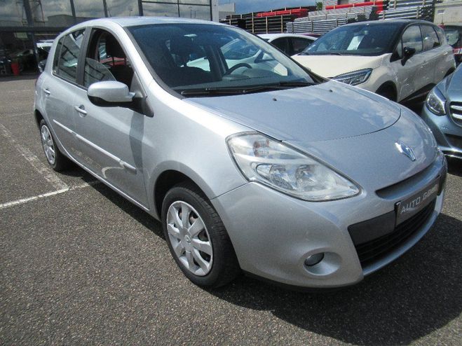 Renault Clio III 1.2 16V 75 Zen Grise de 2014
