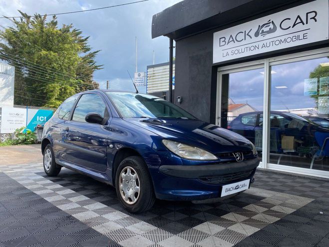 Peugeot 206 1.4i XT Premium BLEU FONCE de 1999