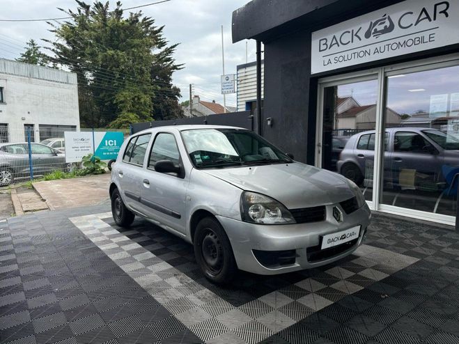 Renault Clio CAMPUS 1.2 Authentique - FAIBLE KILOMETR GRIS CLAIR de 2009