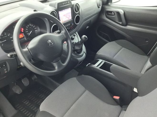 Peugeot Partner FOURGON STANDARD 1.6 BLUEHDI 100 PREMIUM Blanc de 2017