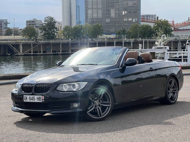 BMW Serie 3 V (E90) 320d 184ch Edition NOIR de 2012
