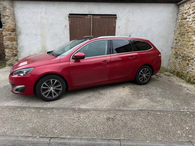 Peugeot 308 SW II 1.6 BlueHDi 120ch Allure S&S EAT6 ROUGE FONCE de 2016