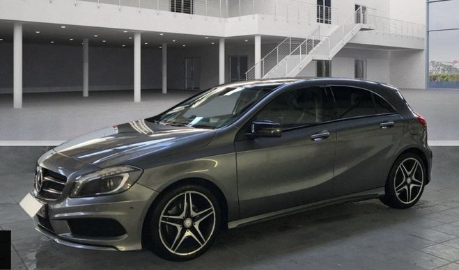 Mercedes Classe A III (W176) 200 CDI Fascination 7G-DCT GRIS de 2015