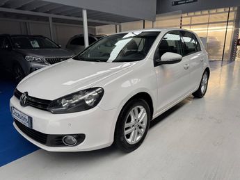  Voir détails -Volkswagen Golf VI 1.6 TDI 105 FAP Confortline DSG7 5p à Saint-Maur-des-Fosss (94)