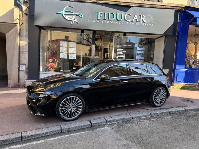 Mercedes Classe A 200 amg line NOIR de 2024
