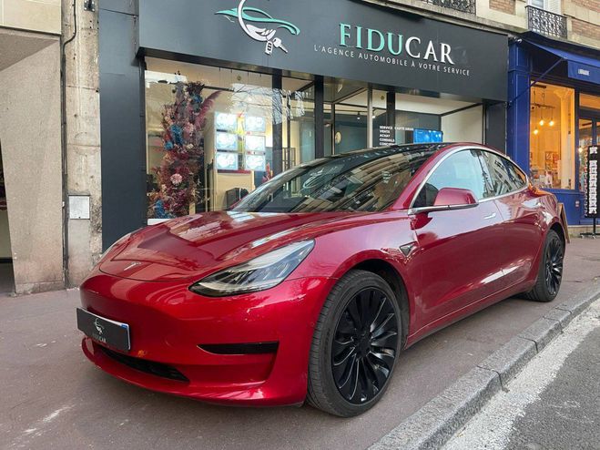 Tesla Model 3 Standard Range Plus 325 cv ROUGE de 2020