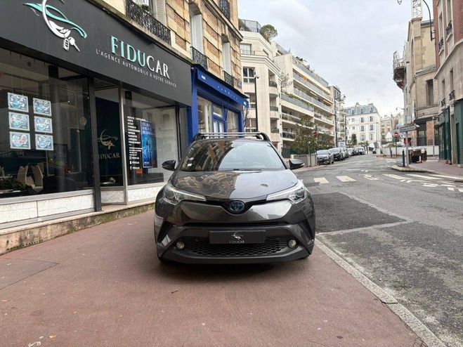Toyota C HR 122h Edition 2WD E-CVT GRIS F de 2018