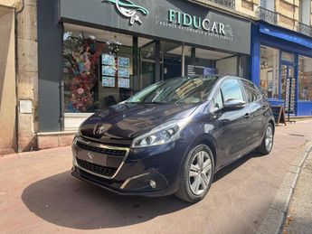  Voir détails -Peugeot 208 1.2 VTi Style Phase II 82cv à Saint-Mand (94)