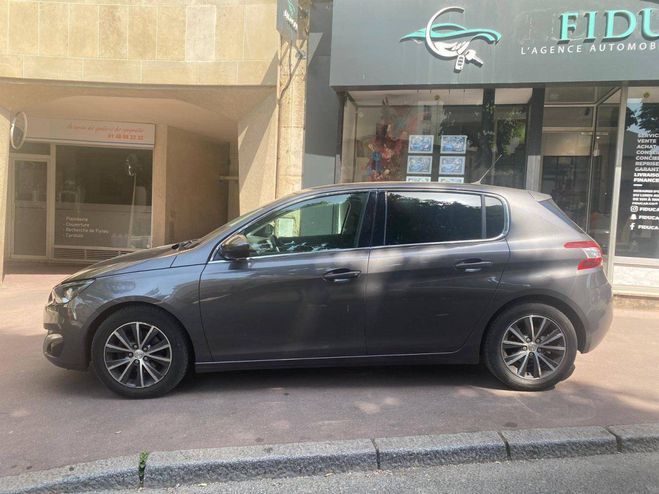 Peugeot 308 II 1.2 THP Allure 130cv GRIS de 2016