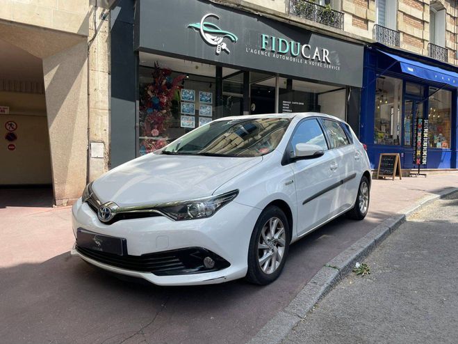 Toyota Auris II HSD 136h Dynamic BLANC de 2017