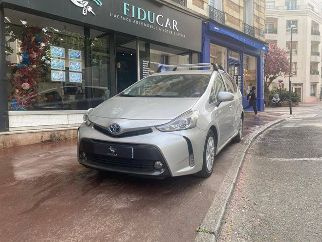 Toyota Prius 1.8 136 Hybrid 99 cv GRIS de 2017