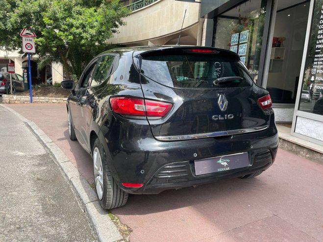 Renault Clio IV 0.9 TCe 90ch PHASE 2 Limited NOIR de 2020
