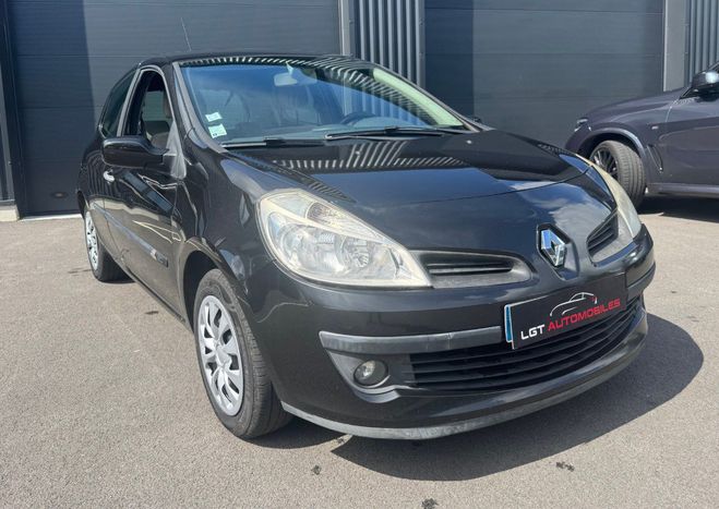 Renault Clio III (B/C85) 1.5 dCi 85ch Confort Express NOIR de 2006