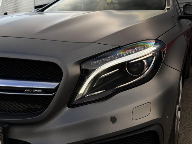 Mercedes Classe GLA 45 - BV Speedshift DCT AMG 4-Matic GRIS FONCE de 2016
