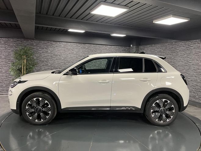 Fiat 600 1.2 Hybrid 100 DCT La Prima BLANC de 2024