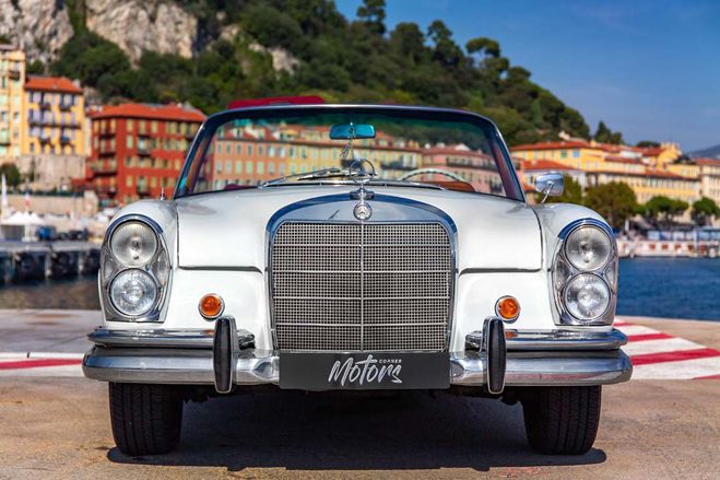 Mercedes 220 SE b  de 1963