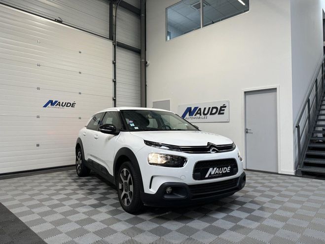 Citroen C4 Cactus 1.2 Puretech 110 ch shine Suivi Complet BLANC de 2018