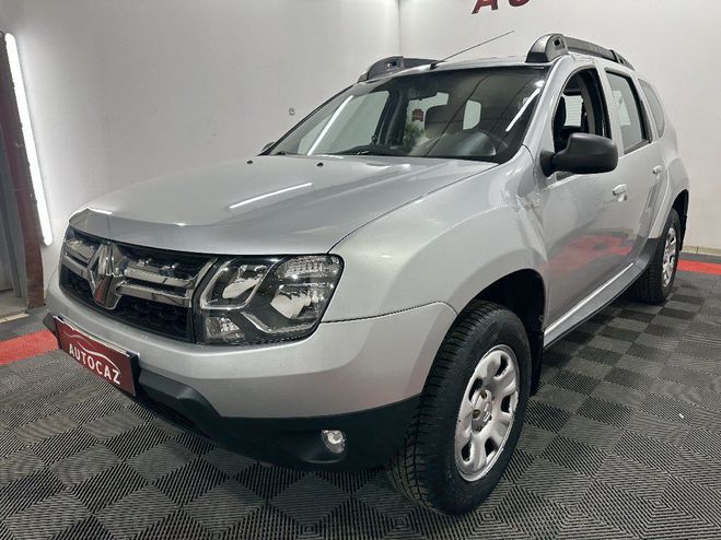 Dacia Duster 1.5 dCi 110 4x4 Prestige (RENAULT DUSTER Gris Clair de 2015