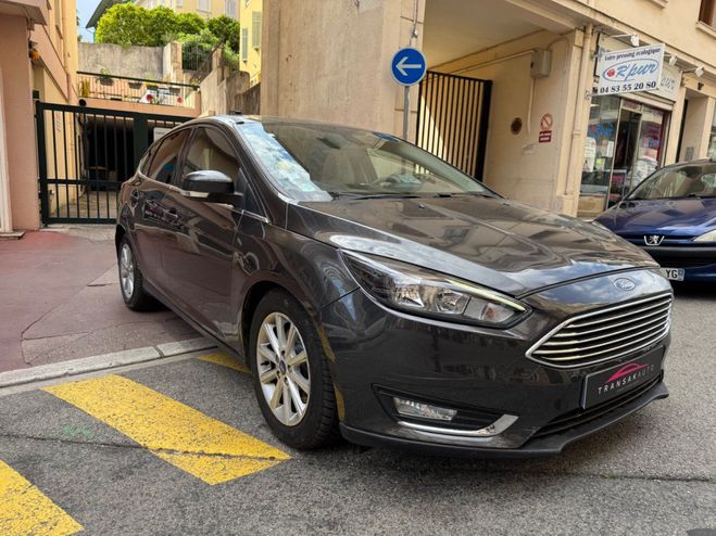 Ford Focus SW 2.0l Tdci 150 CV Titanium BVA Gris de 2015