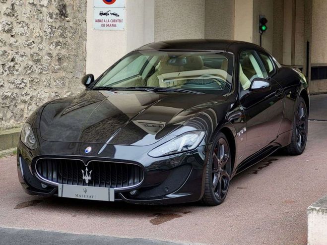 Maserati Gran Turismo 4.7 SPORT NOIR de 2014