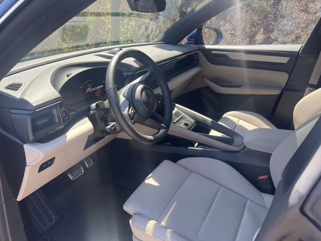 Porsche Macan TURBO OCT 2024  de 2024