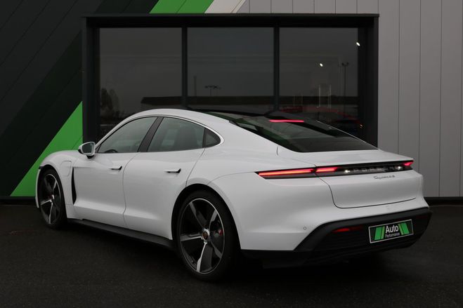 Porsche Taycan 571 avec batterie performance plus  Blanc de 2020