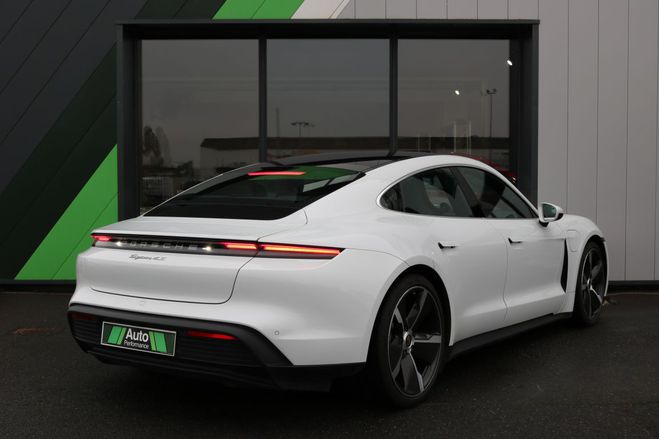 Porsche Taycan 571 avec batterie performance plus  Blanc de 2020