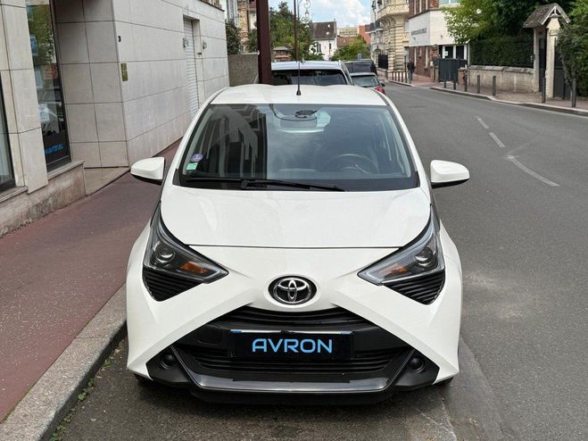 Toyota Aygo II (2) 1.0 VVT-I X-PRO Blanc Verni de 2021
