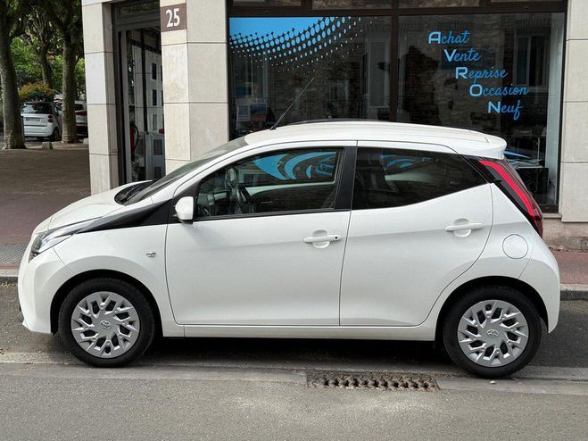 Toyota Aygo II (2) 1.0 VVT-I X-PRO Blanc Verni de 2021