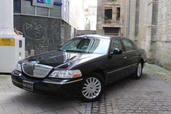 Voir détails -Lincoln Town car SIGNATURE à Bordeaux (33)