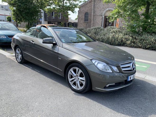 Mercedes Classe E Cabrio 220 CDI BlueEfficiency (207.402) MARRON de 2010