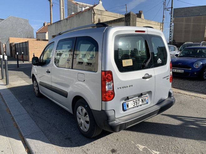 Peugeot Partner 1,6 i 90 (NON PURETECH NON THP) GRISE de 2010
