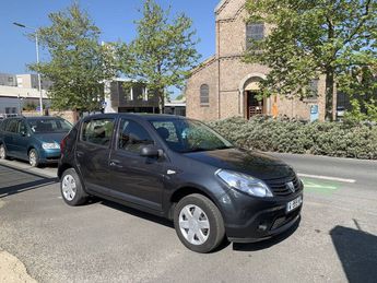  Voir détails -Dacia Sandero 1.2 16v 75 Euro5 à  Le Havre (76)