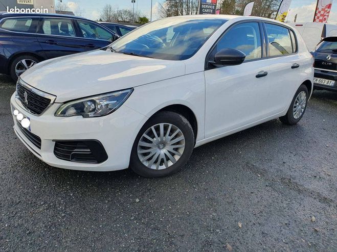 Peugeot 308 1.2 L PURETECH 110 CV INC. de 2019