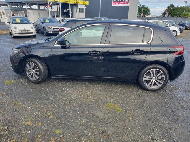 Peugeot 308 1.2 PureTech 110ch E6.3 S&S Allure NOIR de 2019
