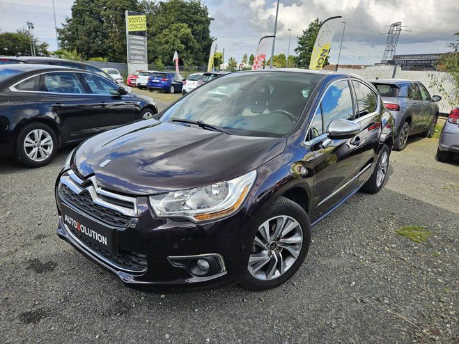 Citroen DS 4 1.2 Purtech 130 CV URBAN SHOW ROUGE FONCE de 2015