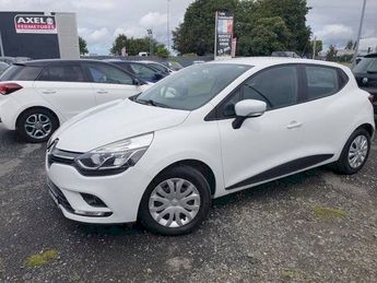  Voir détails -Renault Clio 1.5 DCI 90 CV MEDIANAV 2 PLACES à Ploudaniel (29)
